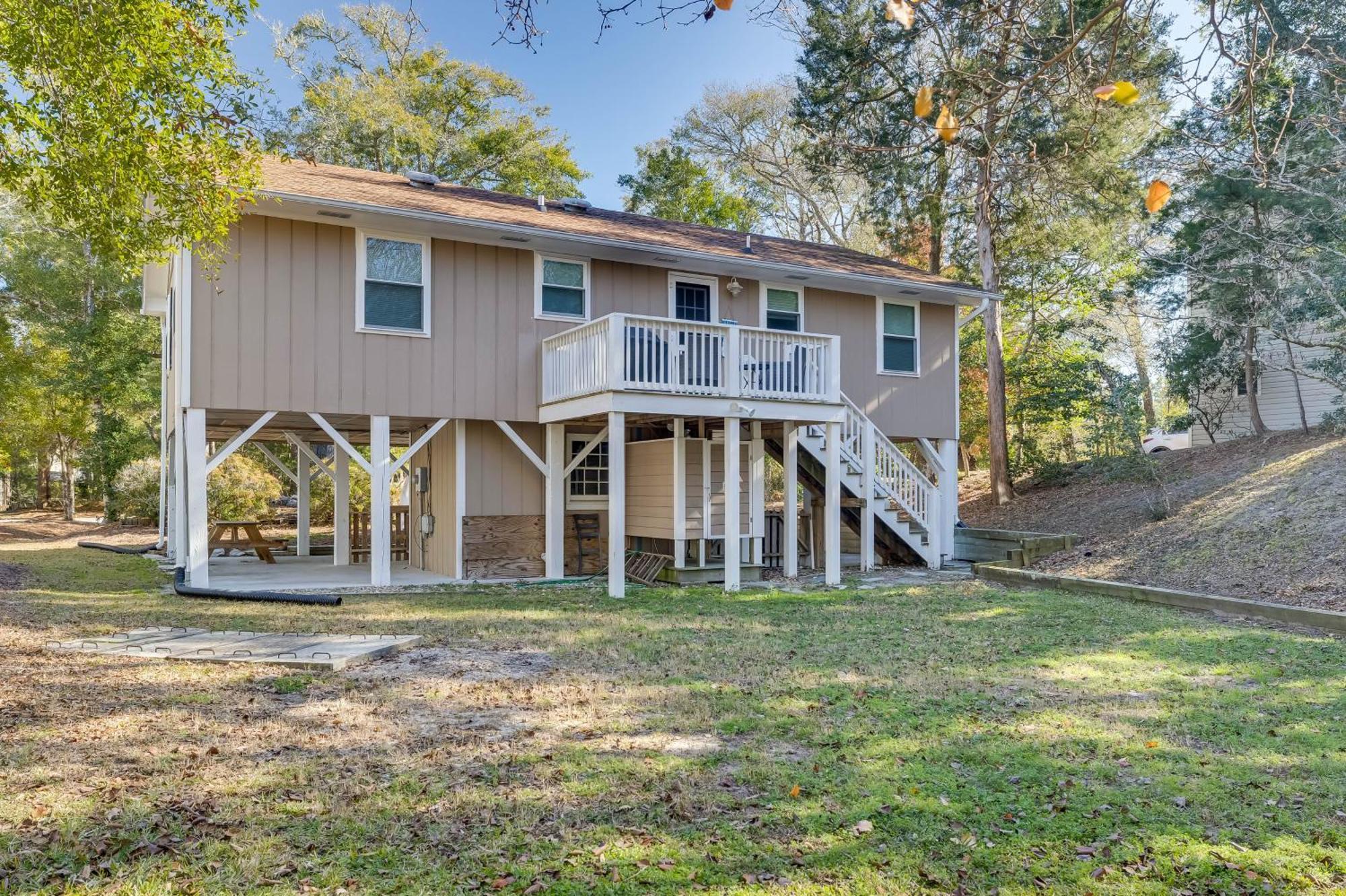 Lovely Emerald Isle Home, Walk To Beach! Экстерьер фото